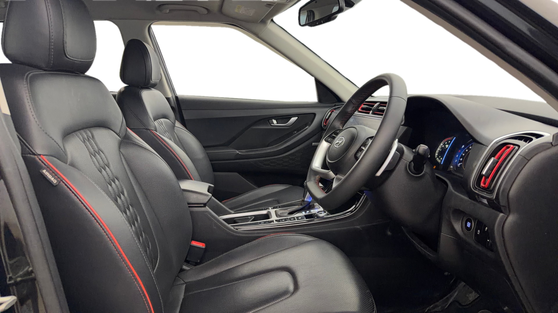 View 2023 Hyundai Creta SX (O) 1.5 Diesel AT Knight Edition Image 18 Used 2023 Hyundai Creta SX (O) 1.5 Diesel AT Knight Edition Image 18