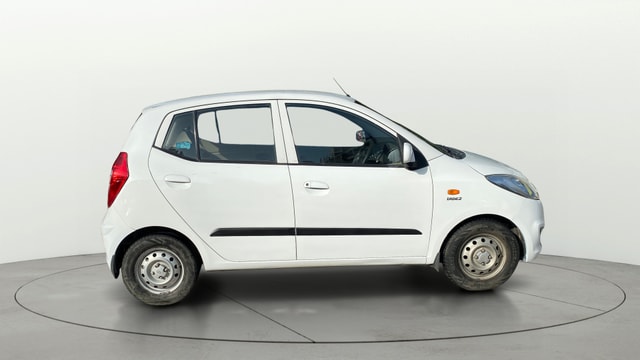 View Hyundai i10 Image 29 Used Hyundai i10 Image 29