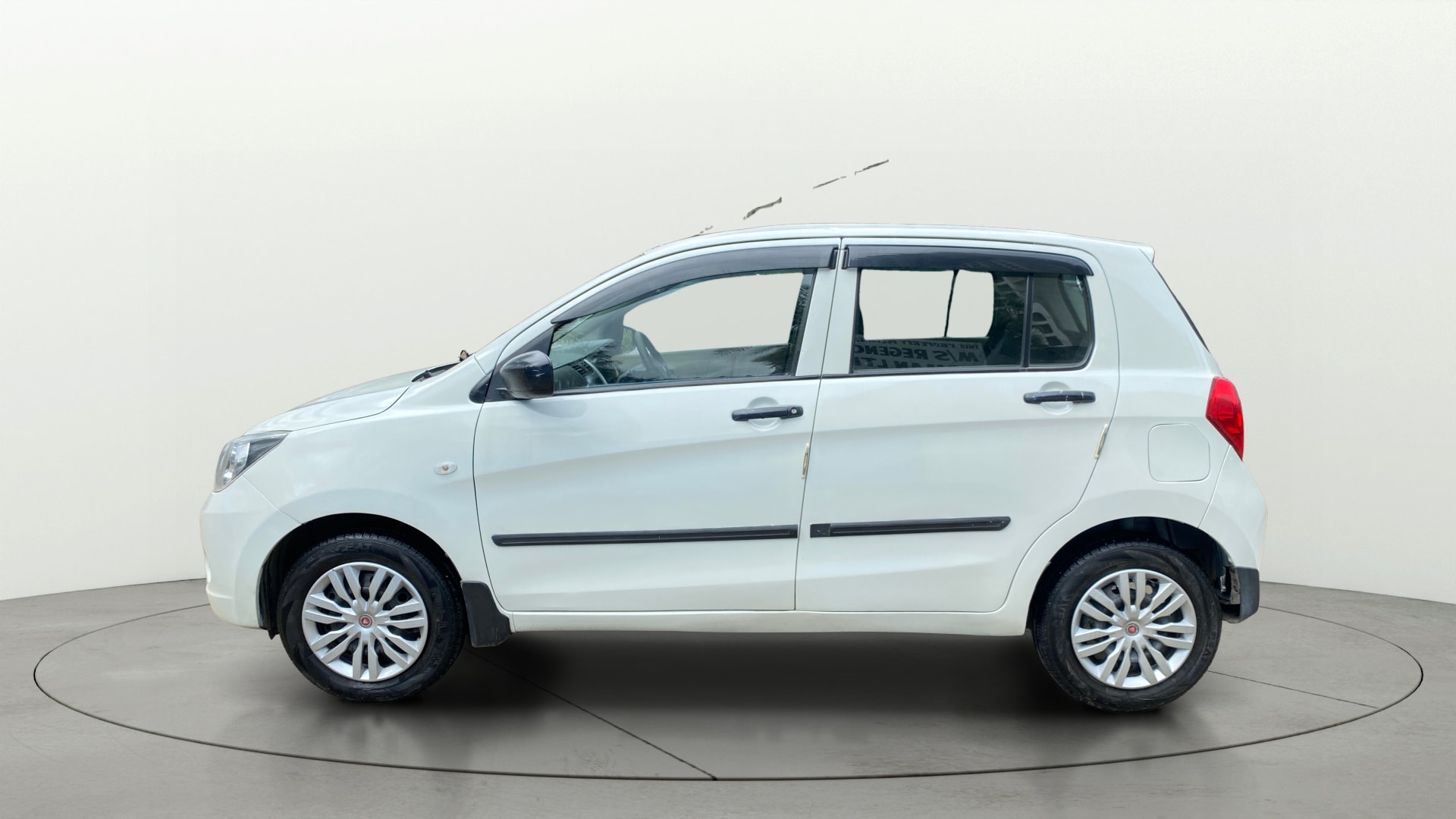 View 2017 Maruti Suzuki 1000 Base Variant Image 25 Used 2017 Maruti Suzuki 1000 Base Variant Image 25