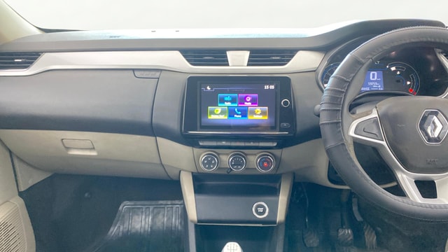 View Renault Triber Image 18 Used Renault Triber Image 18