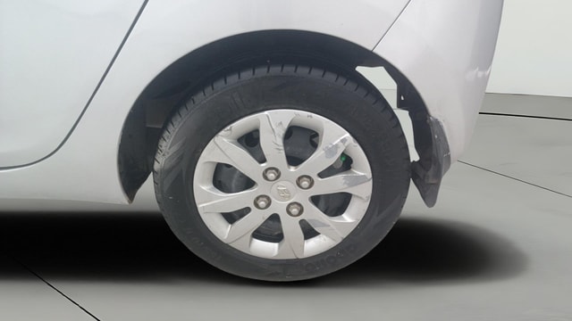 View Hyundai EON Image 11 Used Hyundai EON Image 11