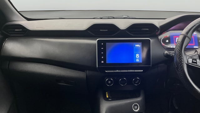 View Nissan Magnite Image 17 Used Nissan Magnite Image 17