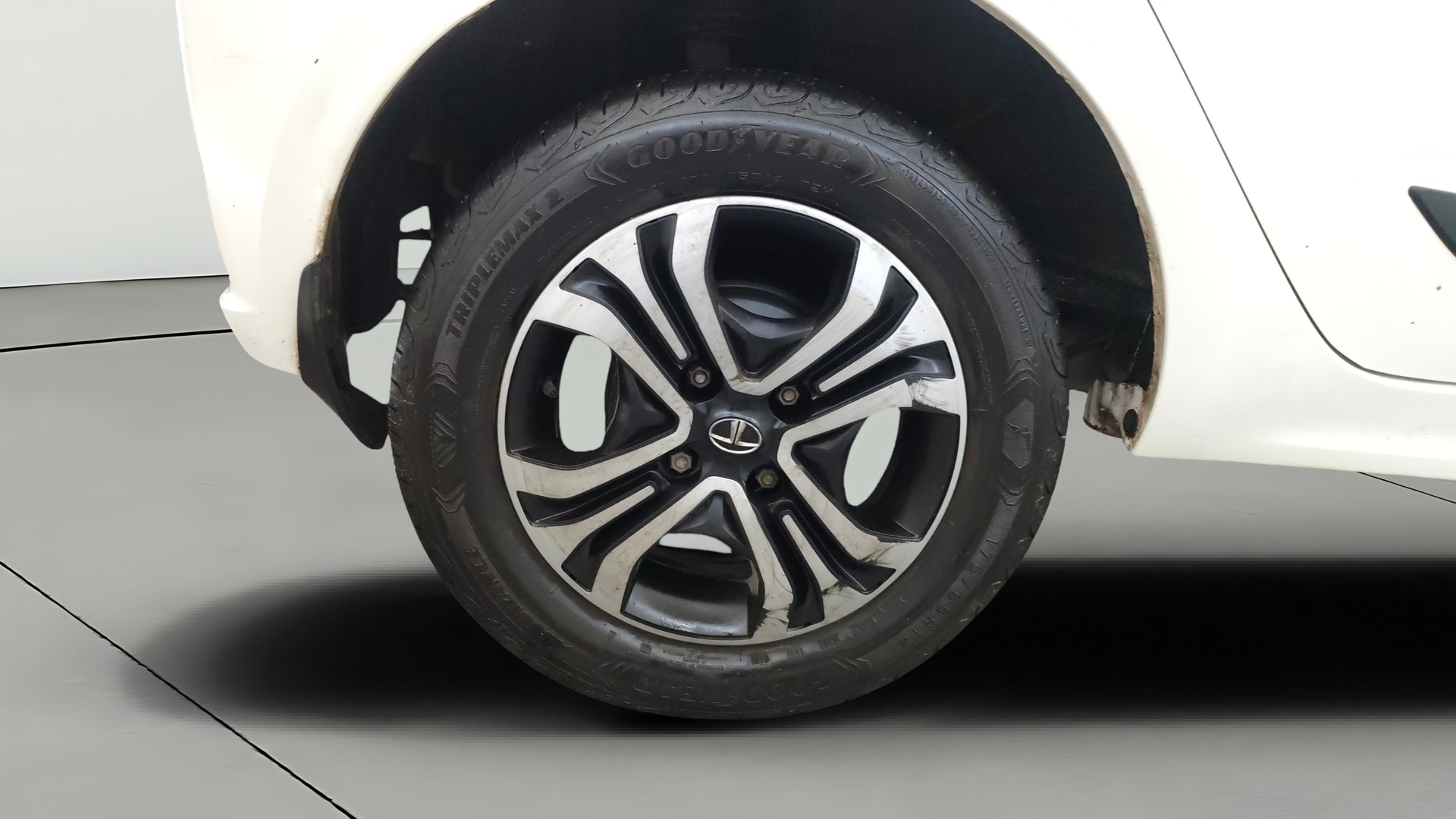 Used 2022 Tata Tiago Used 2022 Tata Tiago
