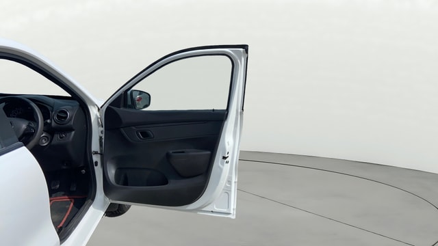 View Renault Kwid Image 43 Used Renault Kwid Image 43