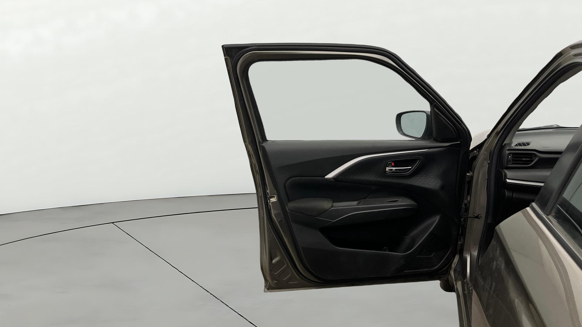 View 2025 Maruti Suzuki 1000 Base Variant Image 31 Used 2025 Maruti Suzuki 1000 Base Variant Image 31