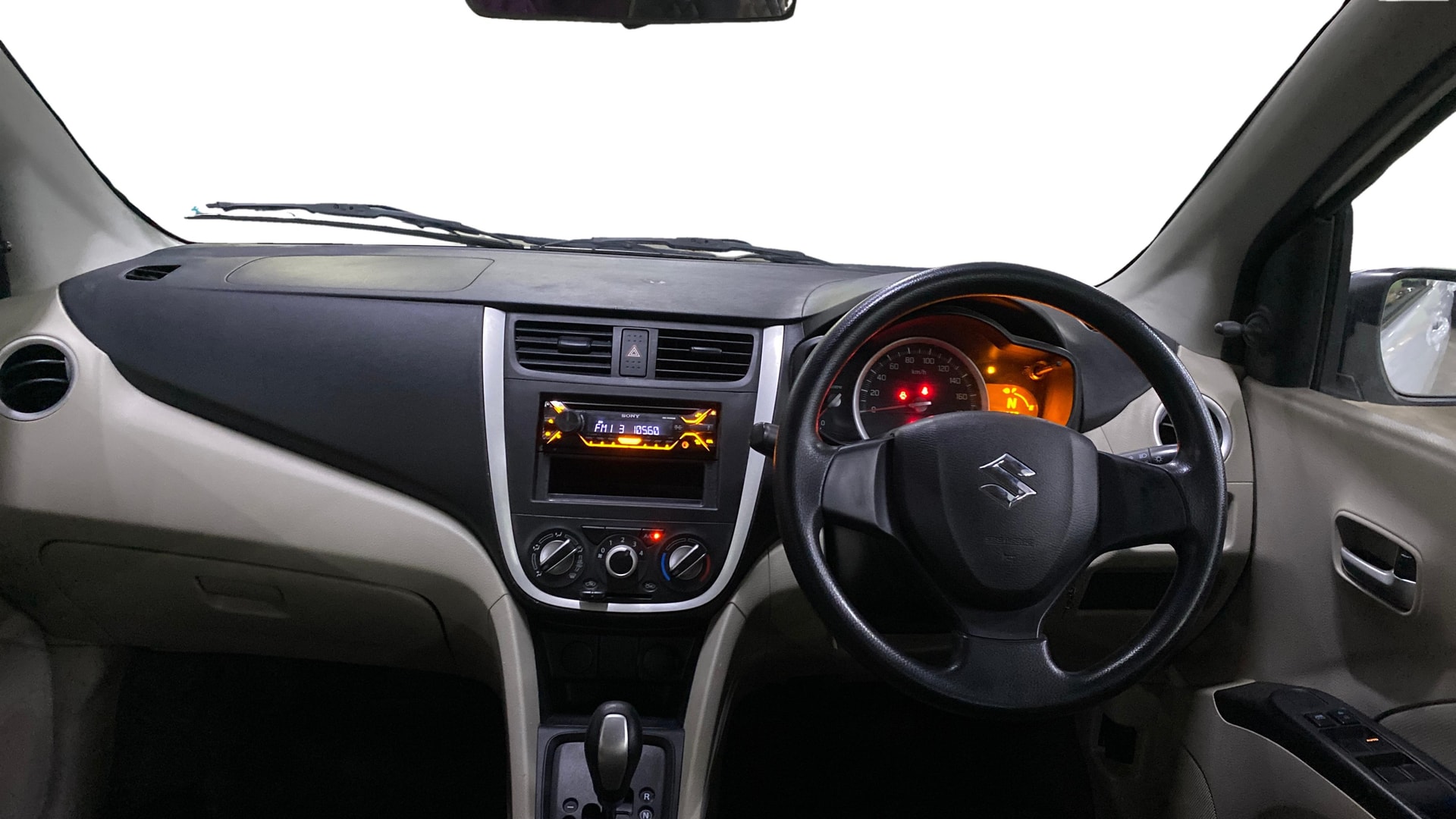 View 2018 Maruti Suzuki 1000 Base Variant Image 15 Used 2018 Maruti Suzuki 1000 Base Variant Image 15