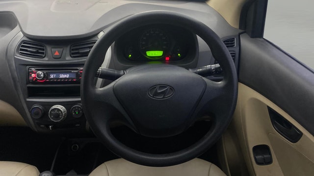 View Hyundai EON Image 20 Used Hyundai EON Image 20