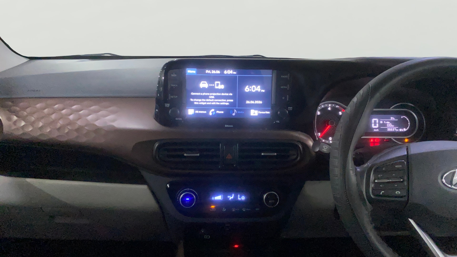 View 2020 Hyundai Aura SX(O) Diesel Image 17 Used 2020 Hyundai Aura SX(O) Diesel Image 17