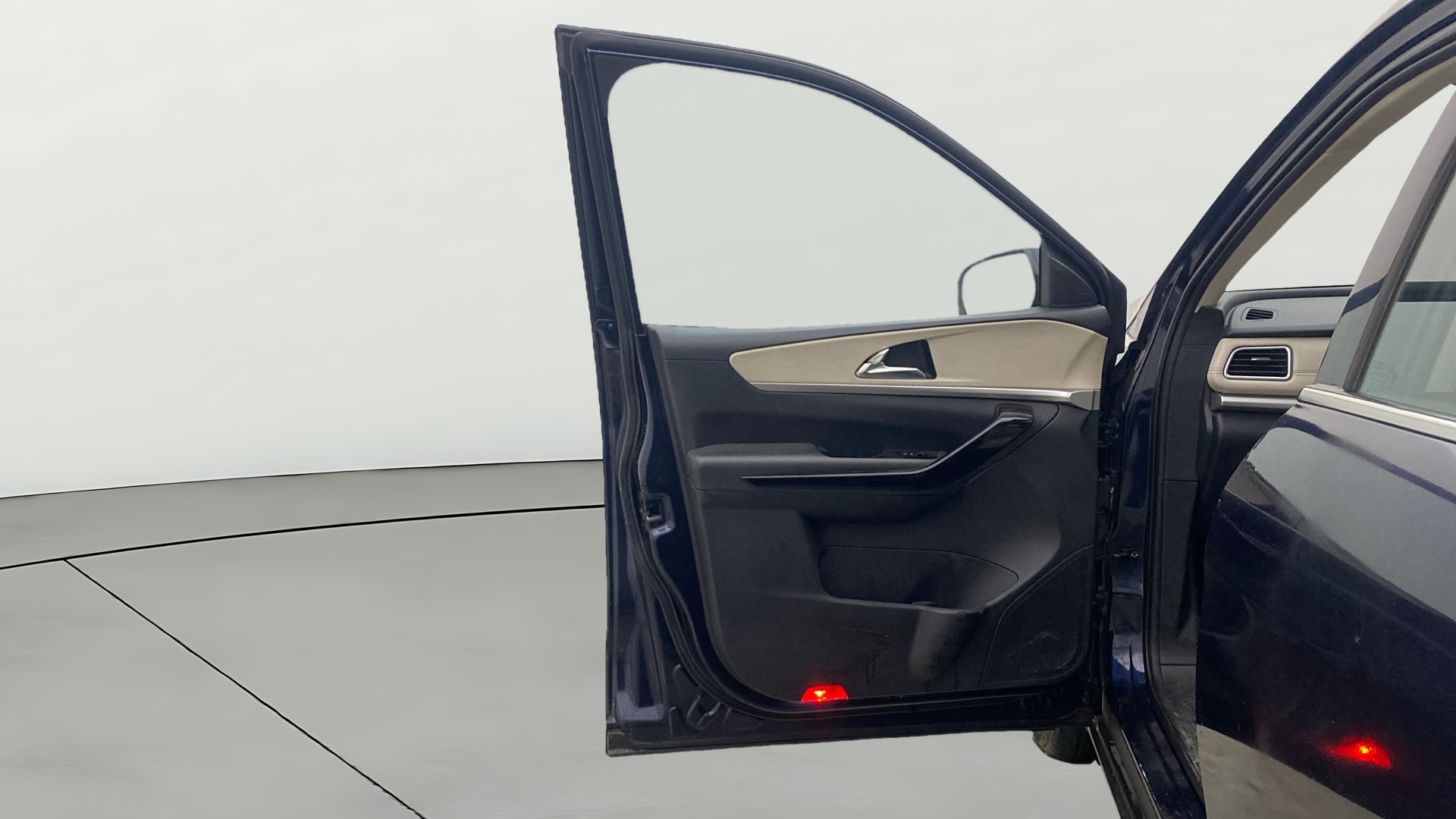 Used 2022 Mahindra XUV700 Used 2022 Mahindra XUV700