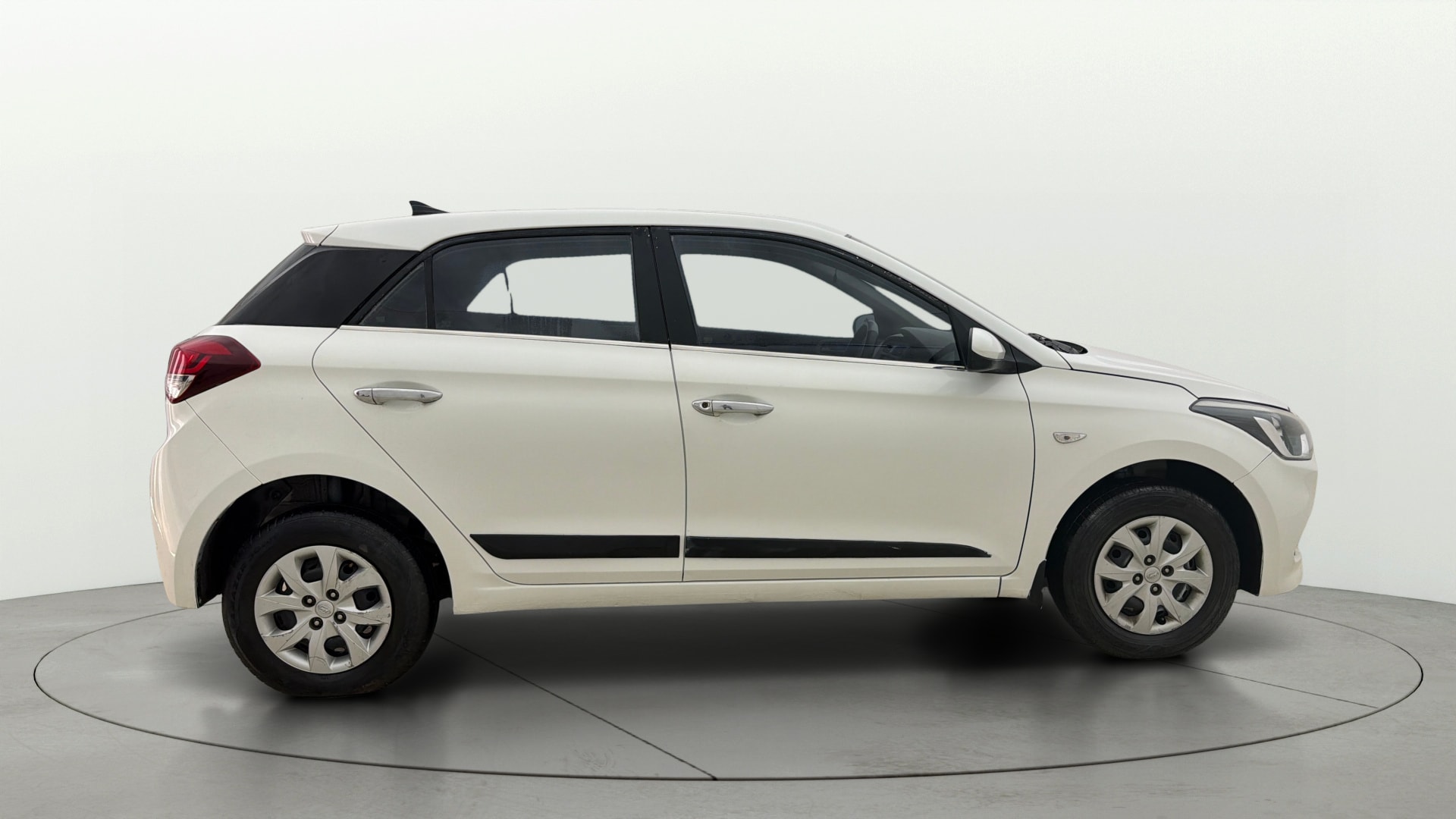 View 2015 Hyundai Elite i20 Magna 1.2 Image 8 Used 2015 Hyundai Elite i20 Magna 1.2 Image 8