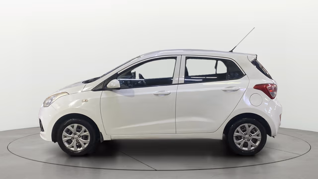 View Hyundai Grand i10 Image 5 Used Hyundai Grand i10 Image 5