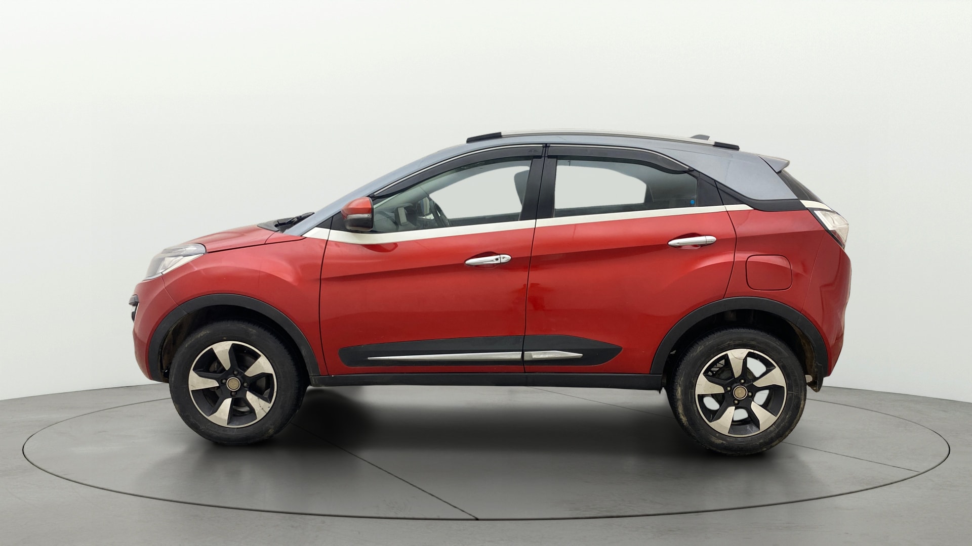 Used 2018 Tata Nexon Used 2018 Tata Nexon