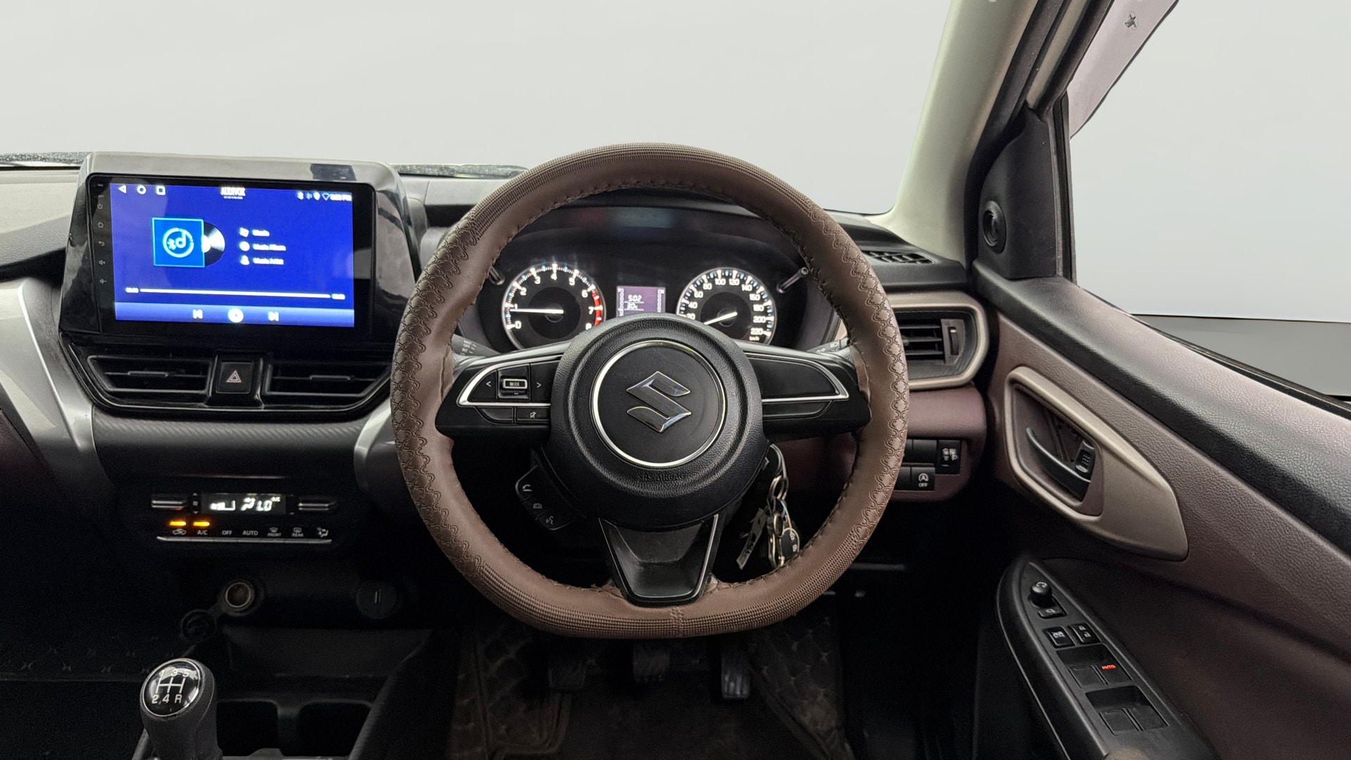 View 2025 Maruti Suzuki 1000 Base Variant Image 20 Used 2025 Maruti Suzuki 1000 Base Variant Image 20