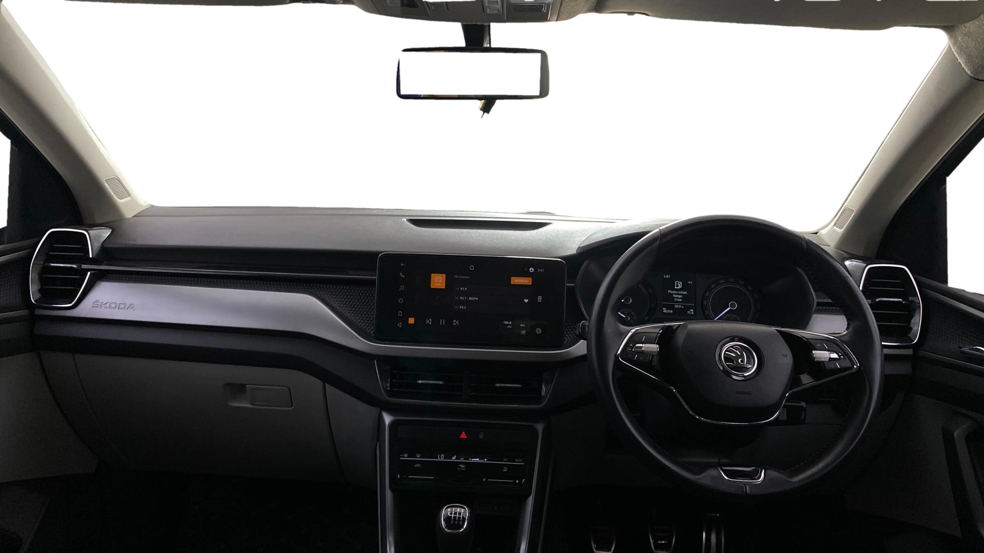 View 2022 Skoda Kushaq Ambition 1.0 TSI MT Image 15 Used 2022 Skoda Kushaq Ambition 1.0 TSI MT Image 15