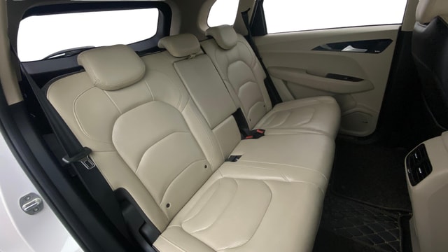 View MG Hector Image 37 Used MG Hector Image 37