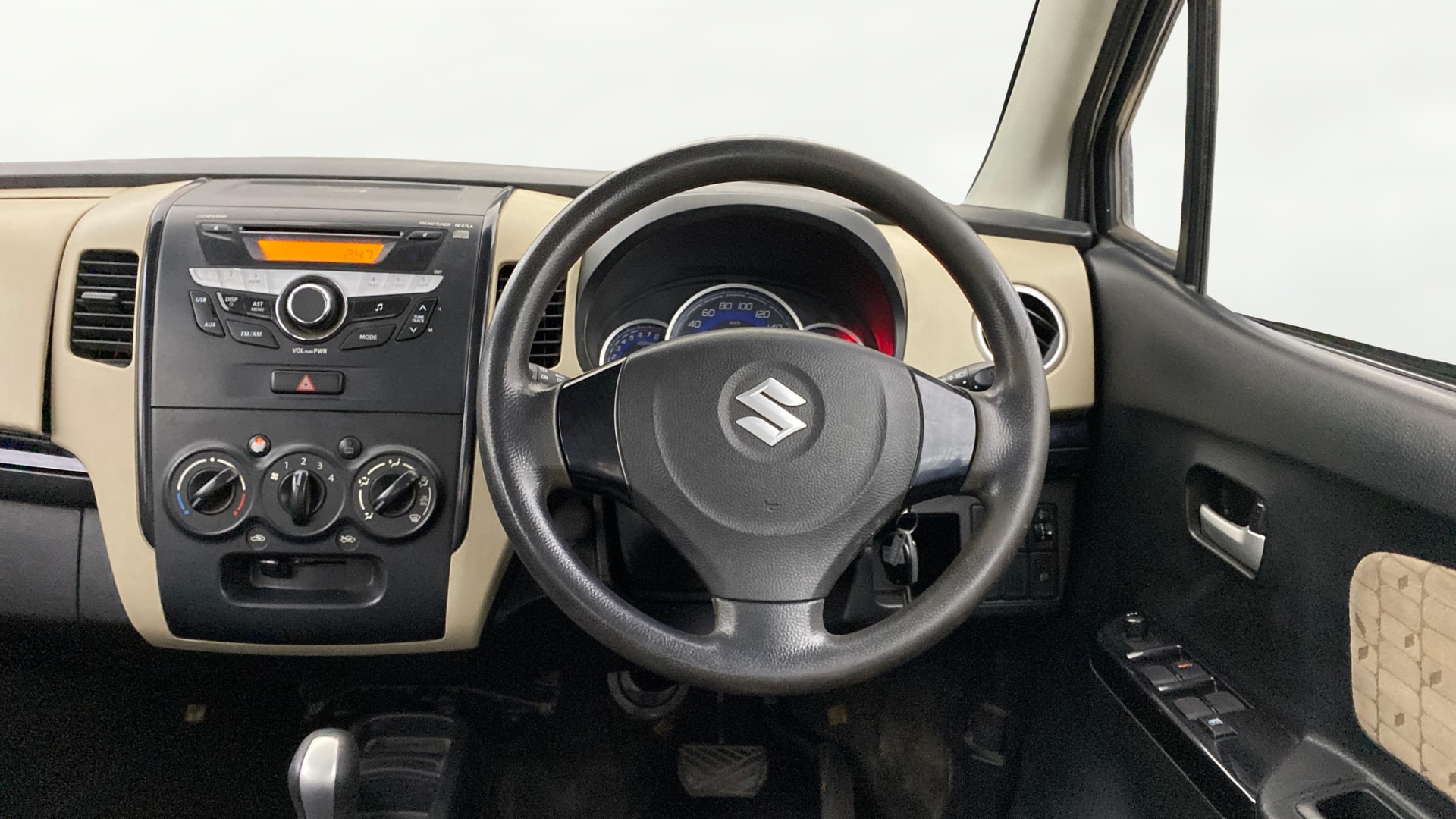 View 2018 Maruti Suzuki 1000 Base Variant Image 20 Used 2018 Maruti Suzuki 1000 Base Variant Image 20