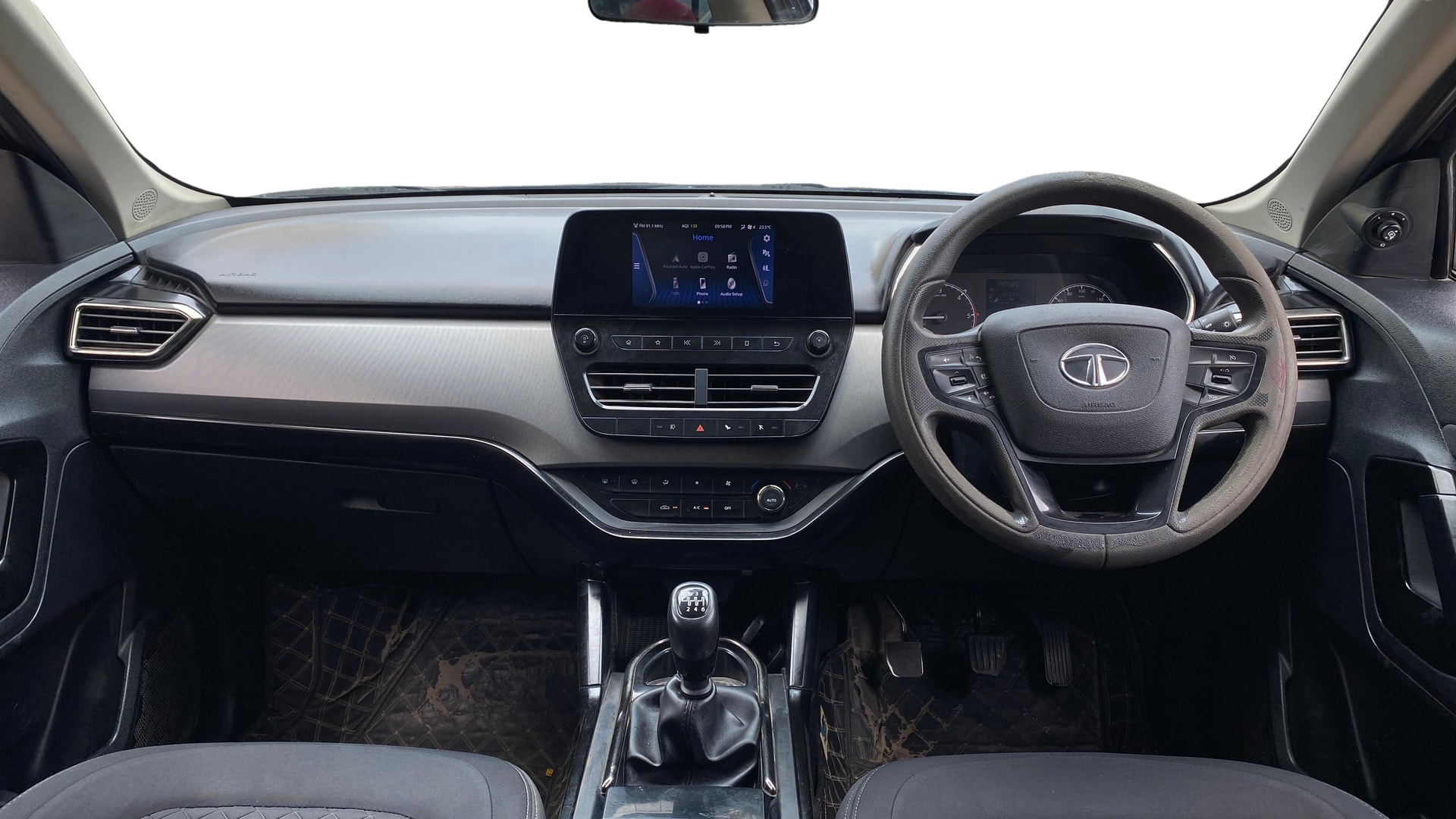 View 2022 Tata Safari XT Plus Image 31 Used 2022 Tata Safari XT Plus Image 31