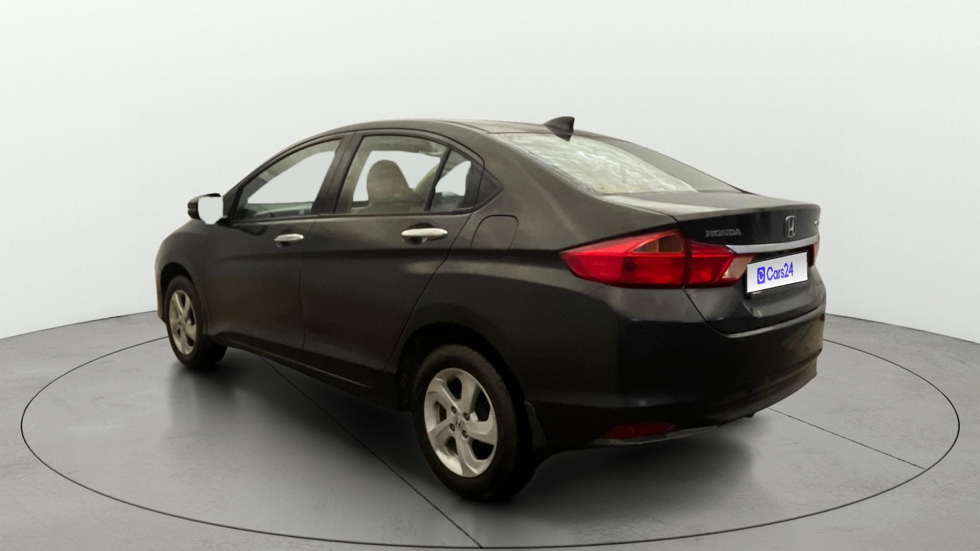 View 2014 Honda City ZX MT Diesel Anniversary Edition Image 2 Used 2014 Honda City ZX MT Diesel Anniversary Edition Image 2