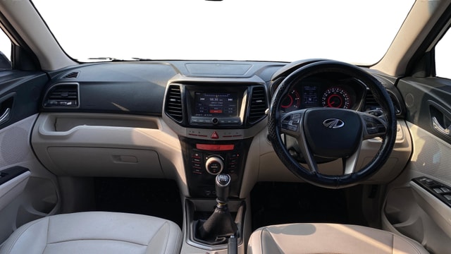 View Mahindra XUV300 Image 31 Used Mahindra XUV300 Image 31