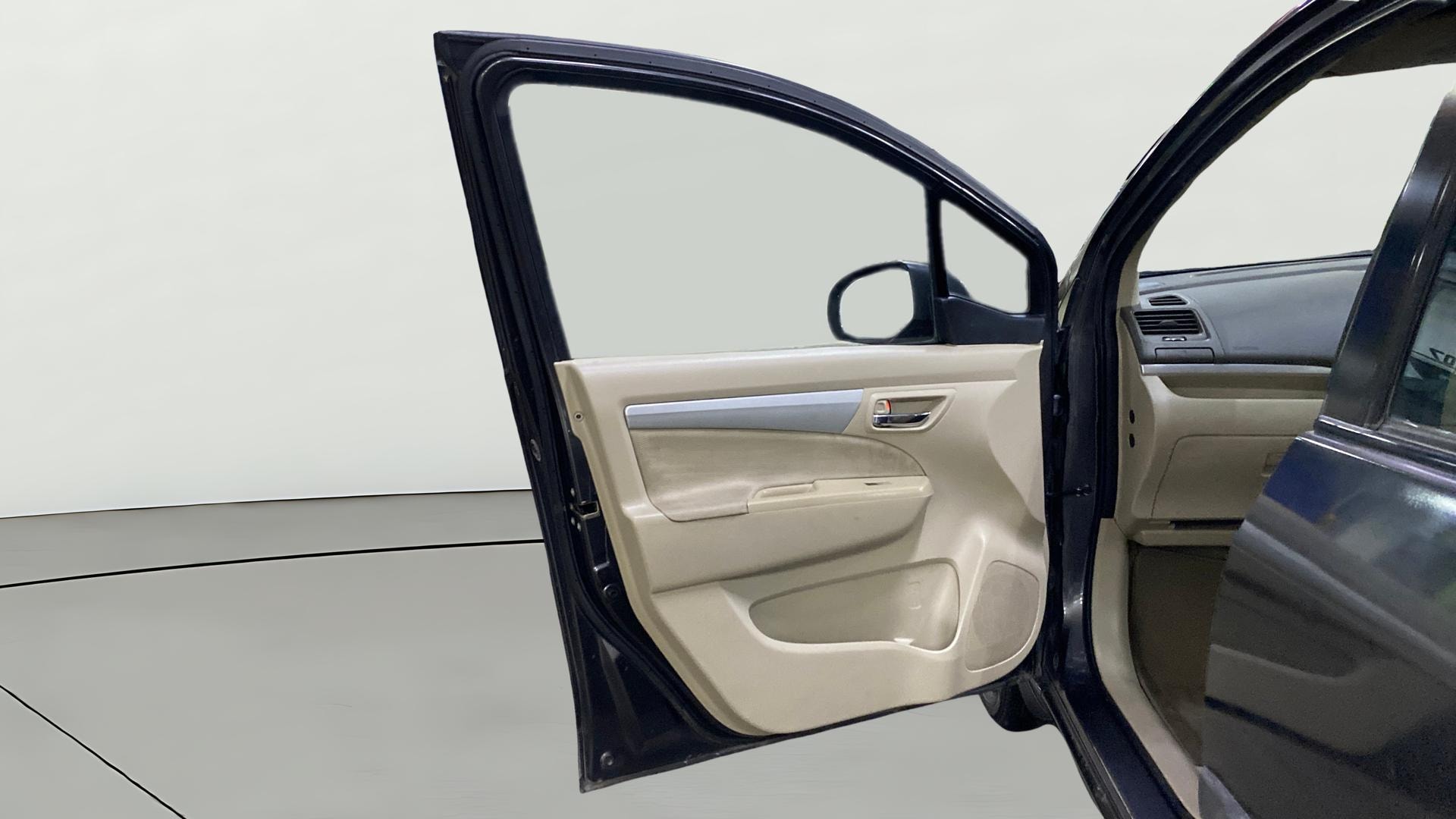 View 2015 Maruti Suzuki 1000 Base Variant Image 36 Used 2015 Maruti Suzuki 1000 Base Variant Image 36