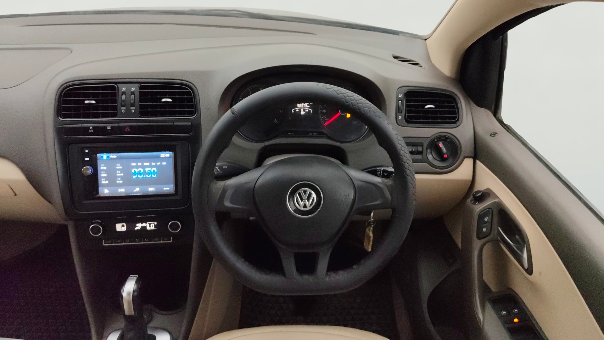 Used 2015 Volkswagen Vento Used 2015 Volkswagen Vento