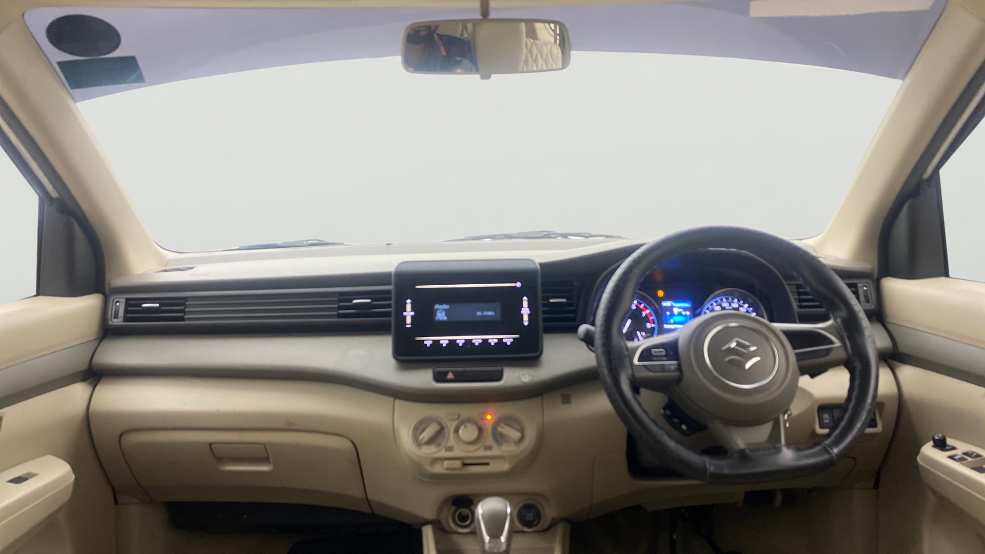 View 2024 Maruti Suzuki 1000 Base Variant Image 19 Used 2024 Maruti Suzuki 1000 Base Variant Image 19