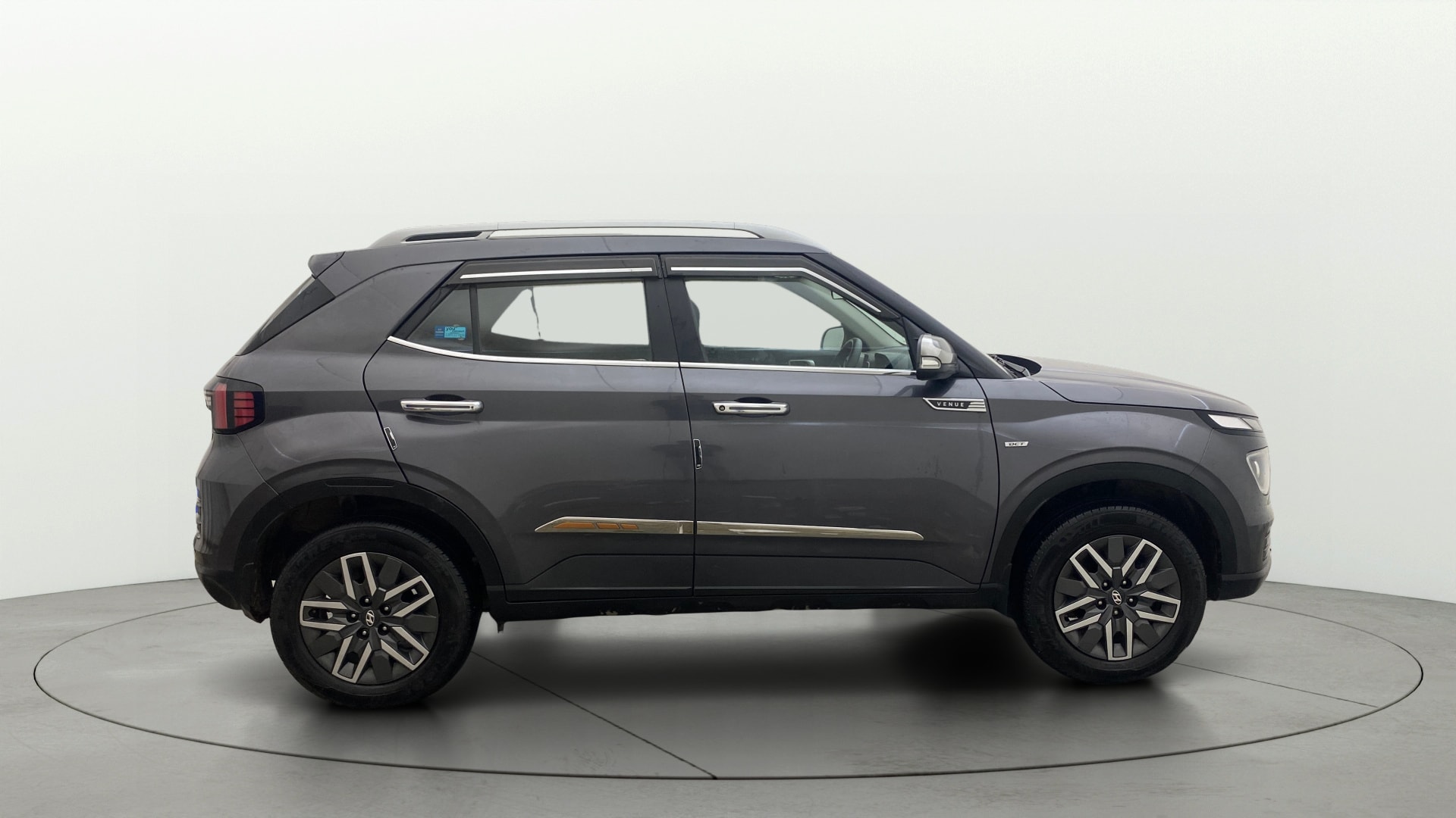 Used 2023 Hyundai Venue Used 2023 Hyundai Venue