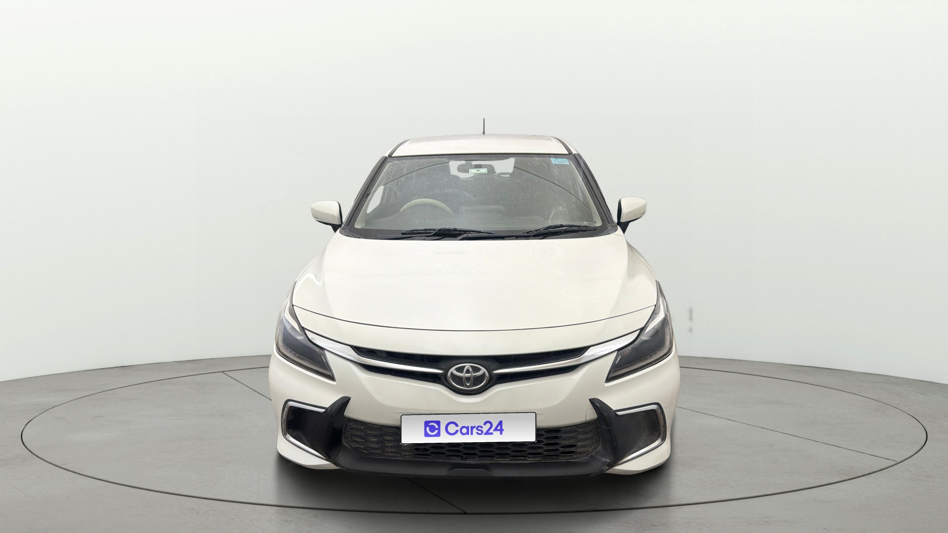 View 2023 Toyota Glanza G MT Image 1 Used 2023 Toyota Glanza G MT Image 1
