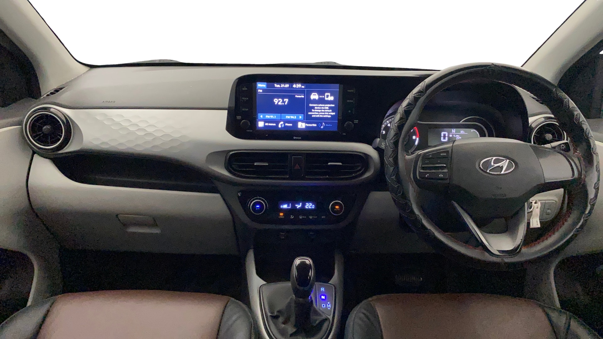 View 2020 Hyundai Grand i10 Nios Sportz Petrol AMT Image 15 Used 2020 Hyundai Grand i10 Nios Sportz Petrol AMT Image 15