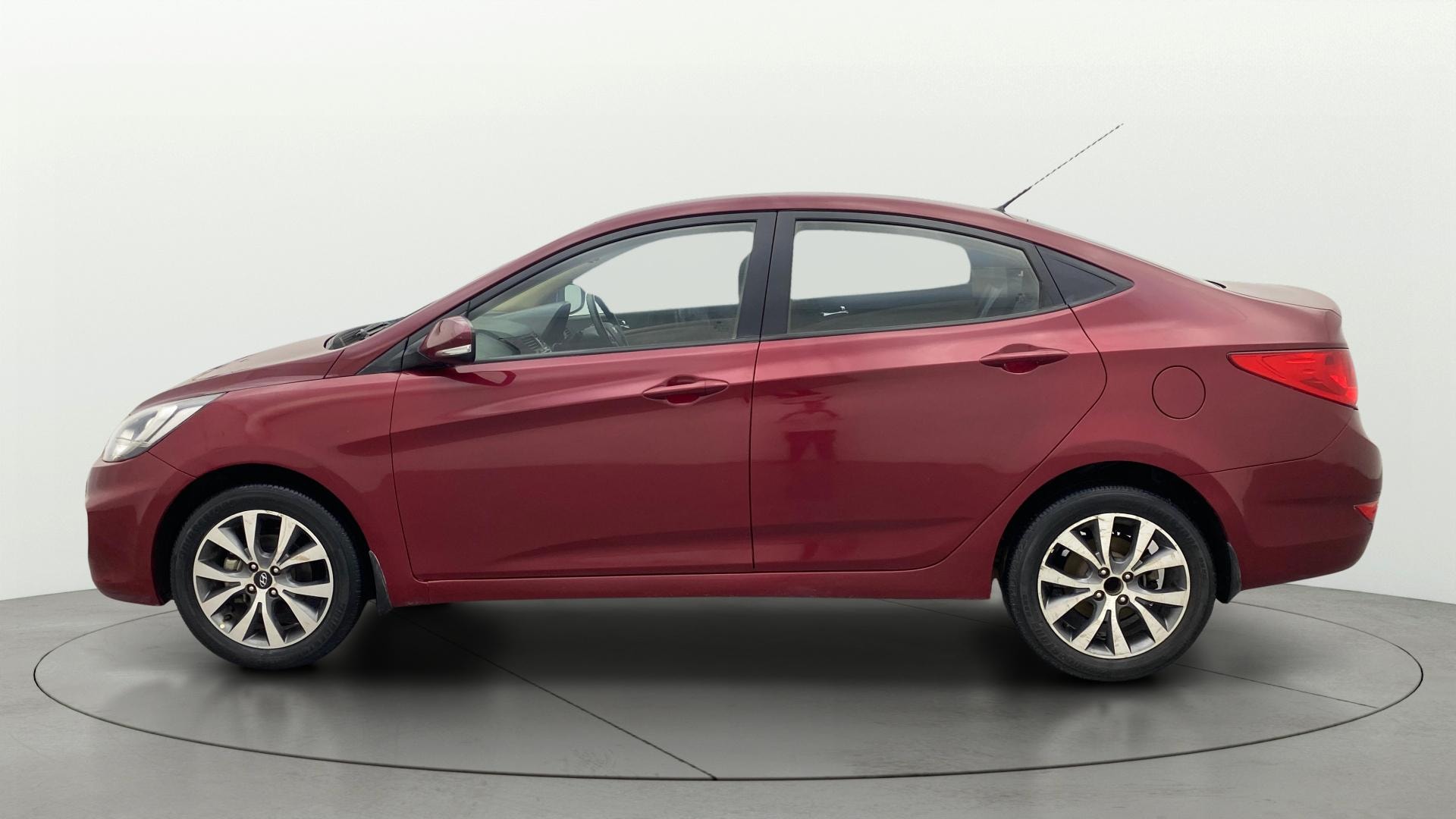 Used 2013 Hyundai Fluidic Verna Used 2013 Hyundai Fluidic Verna