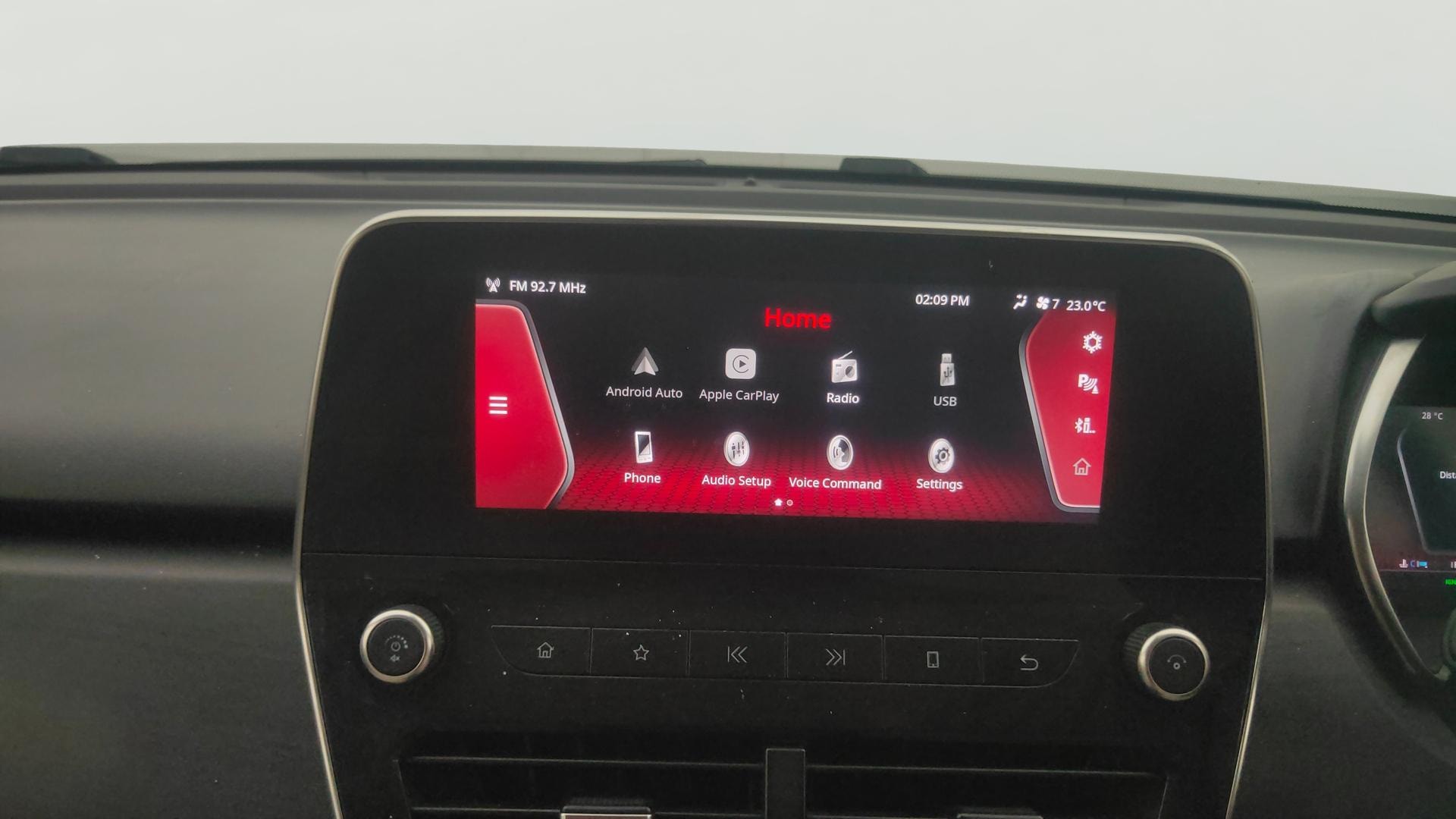 View 2021 Tata Safari XZA Plus Image 34 Used 2021 Tata Safari XZA Plus Image 34