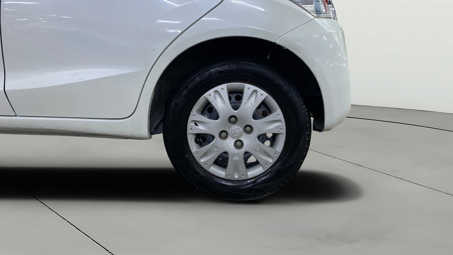 View 2015 Honda Brio S MT Petrol Image 12 Used 2015 Honda Brio S MT Petrol Image 12