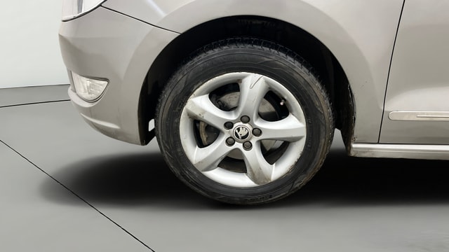 View Skoda Rapid Image 27 Used Skoda Rapid Image 27
