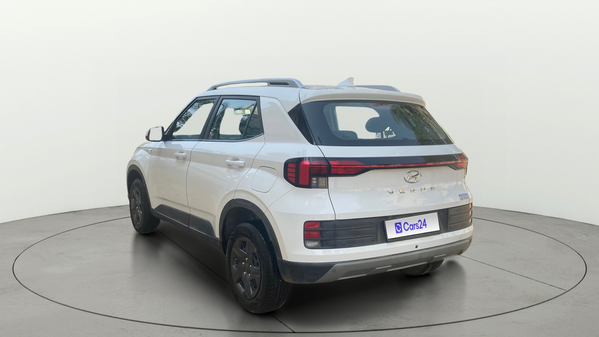 View 2023 Hyundai Venue S 1.2 Petrol Image 2 Used 2023 Hyundai Venue S 1.2 Petrol Image 2