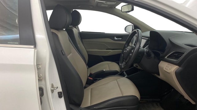 View Hyundai Verna Image 28 Used Hyundai Verna Image 28