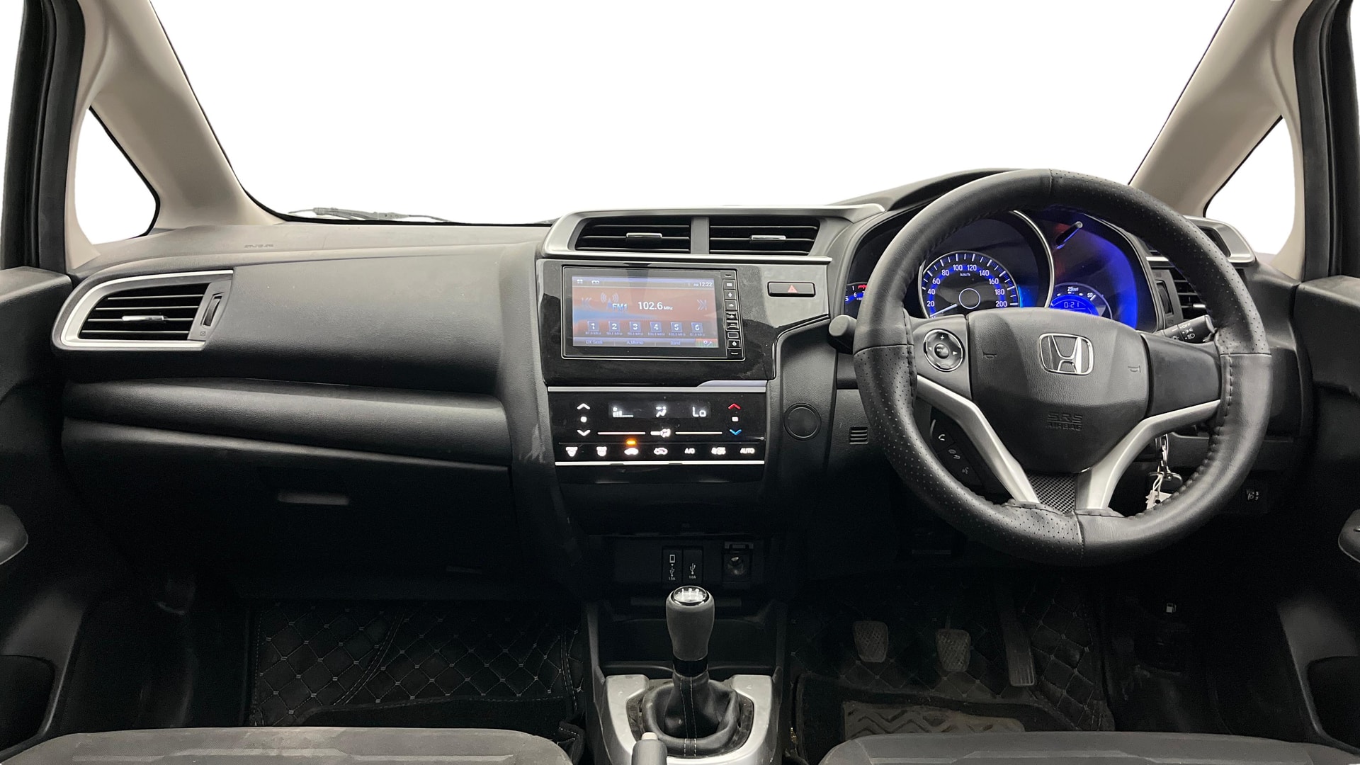 View 2021 Honda WR-V S MT Diesel Edge Edition Image 15 Used 2021 Honda WR-V S MT Diesel Edge Edition Image 15