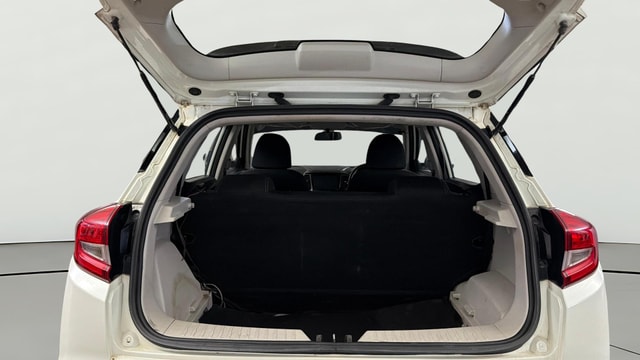View Mahindra XUV300 Image 38 Used Mahindra XUV300 Image 38