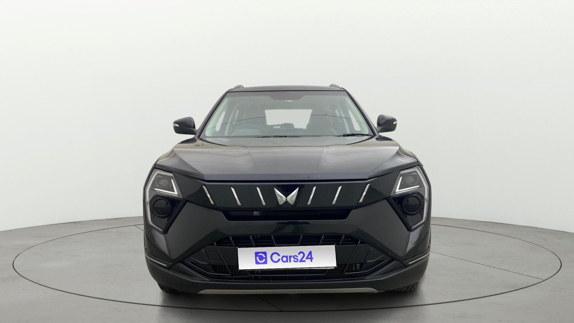 Used 2024 Mahindra XUV 3XO Used 2024 Mahindra XUV 3XO