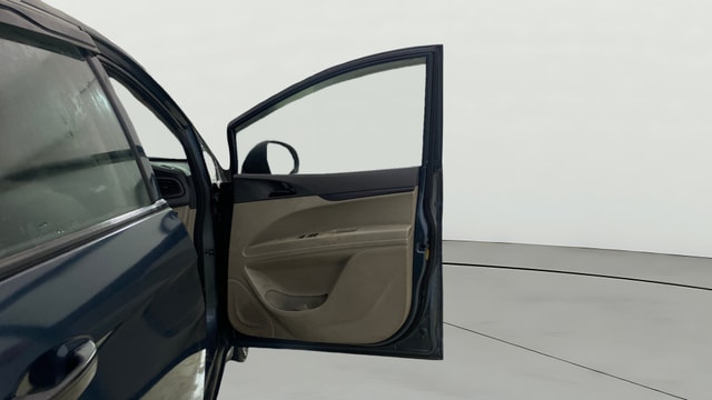 View Mahindra Marazzo Image 44 Used Mahindra Marazzo Image 44