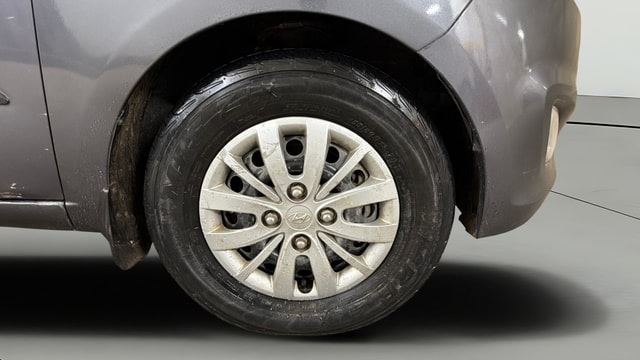 View Hyundai i10 Image 39 Used Hyundai i10 Image 39