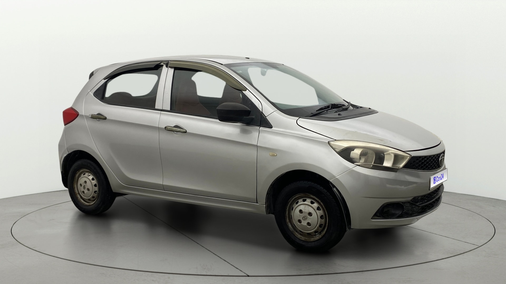 View 2019 Tata Tiago Revotorq XB Image 35 Used 2019 Tata Tiago Revotorq XB Image 35