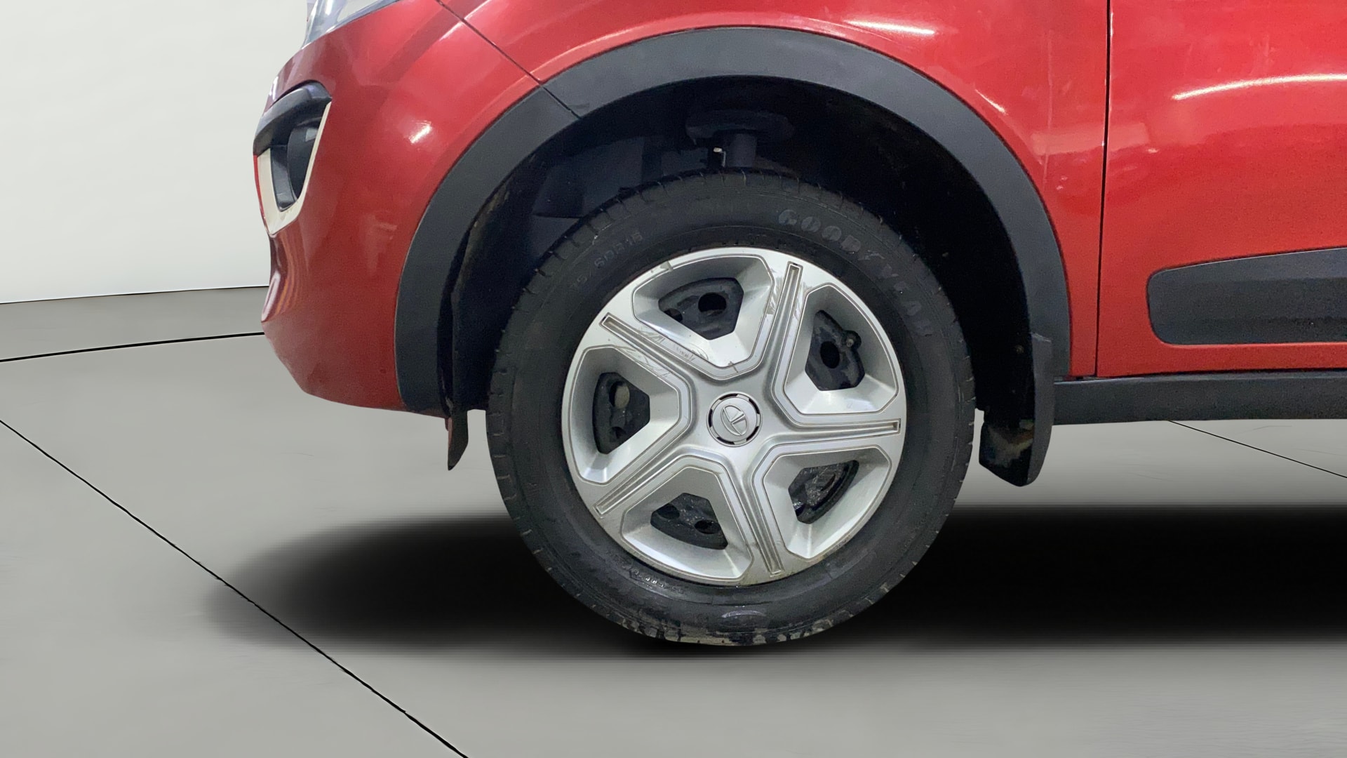 View 2019 Tata Nexon Revotron XM Image 27 Used 2019 Tata Nexon Revotron XM Image 27