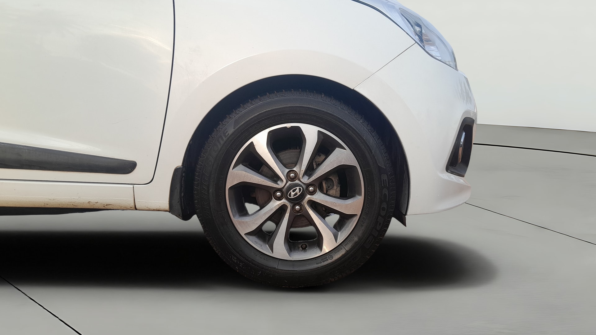 View 2014 Hyundai Xcent S AT (O) Petrol Image 41 Used 2014 Hyundai Xcent S AT (O) Petrol Image 41