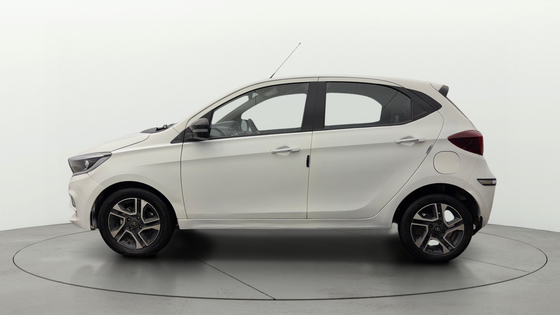 Used 2022 Tata Tiago Used 2022 Tata Tiago