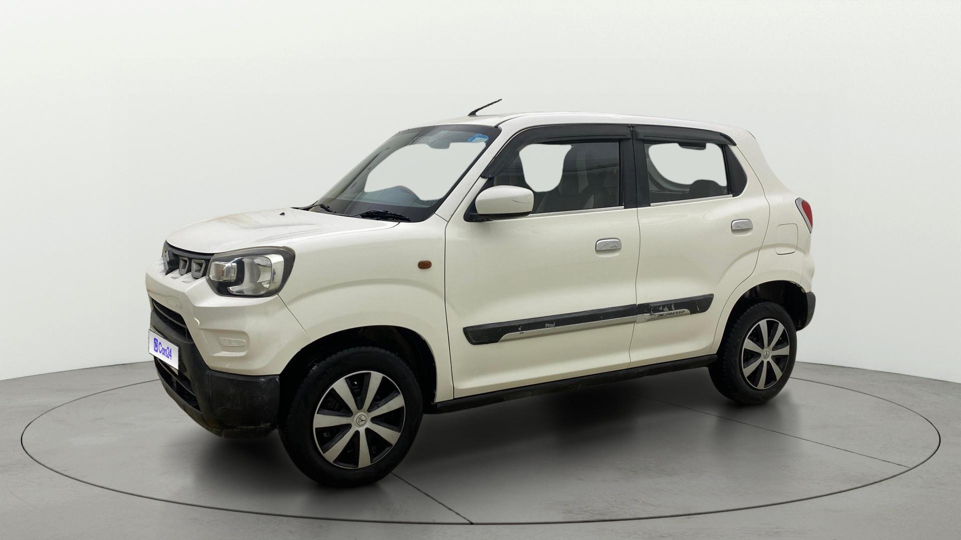 View 2020 Maruti Suzuki 1000 Base Variant Image 35 Used 2020 Maruti Suzuki 1000 Base Variant Image 35
