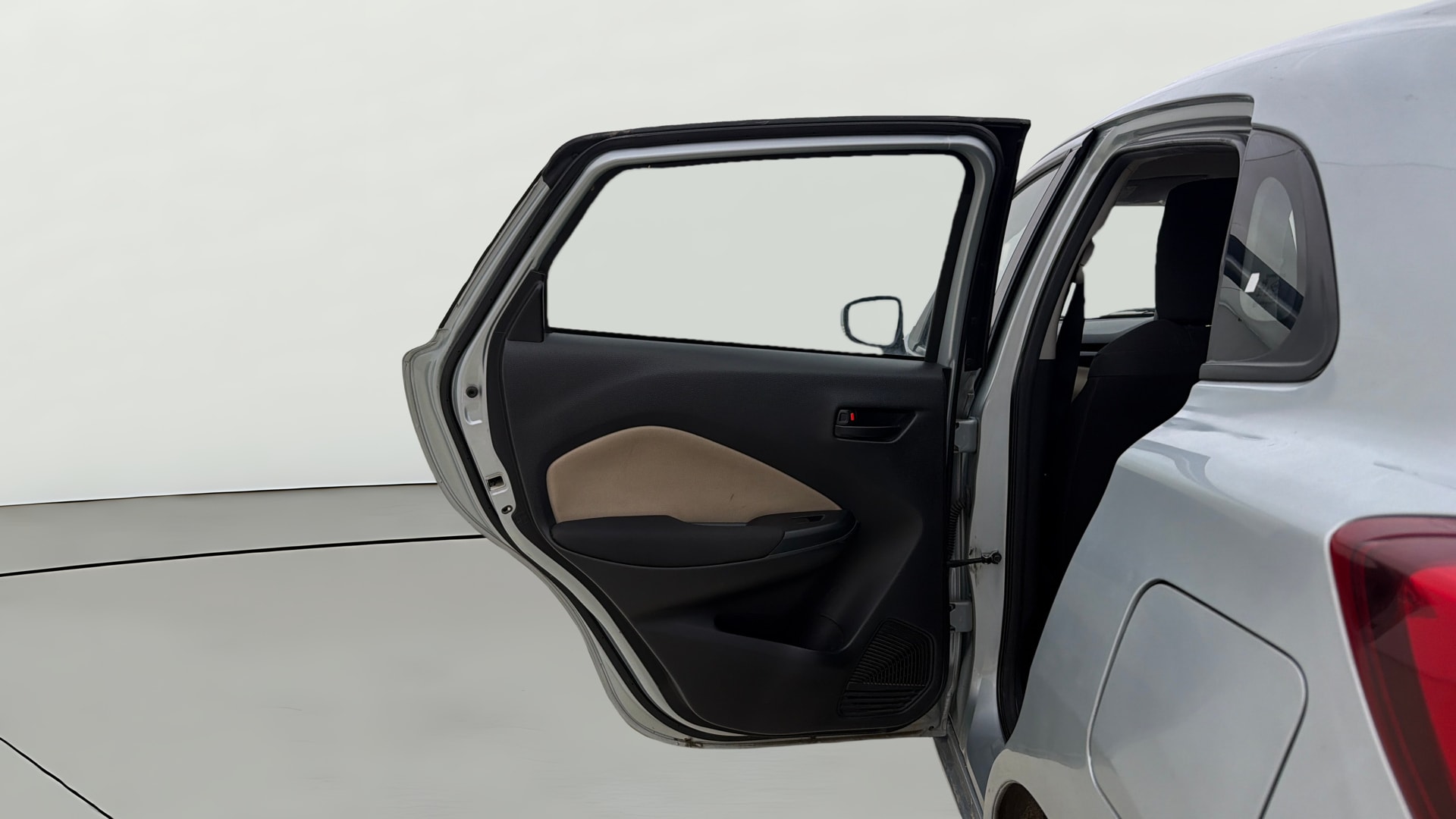 View 2023 Toyota Glanza S MT Image 22 Used 2023 Toyota Glanza S MT Image 22