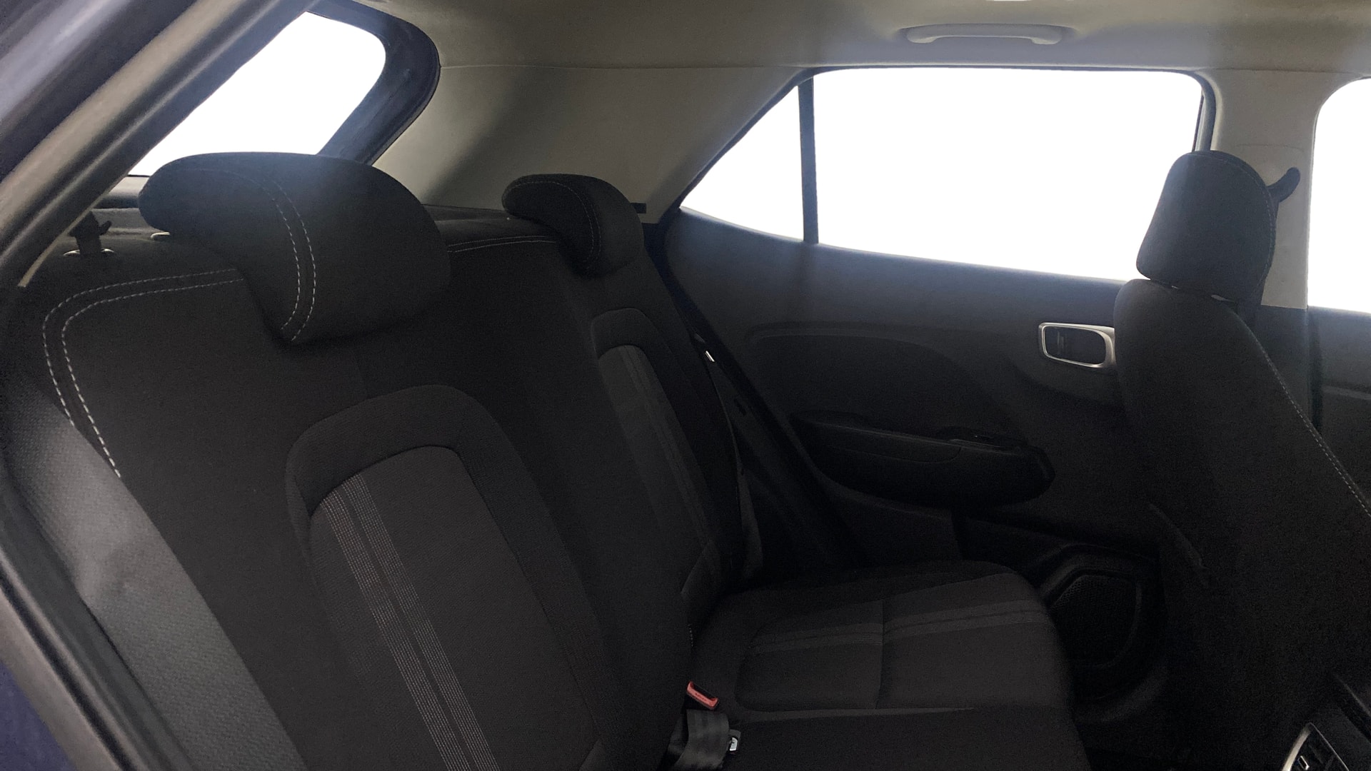 View 2021 Hyundai Venue SX Plus 1.0 Petrol AT Image 35 Used 2021 Hyundai Venue SX Plus 1.0 Petrol AT Image 35