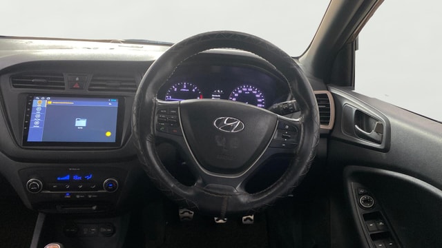 View Hyundai i20 Active Image 12 Used Hyundai i20 Active Image 12