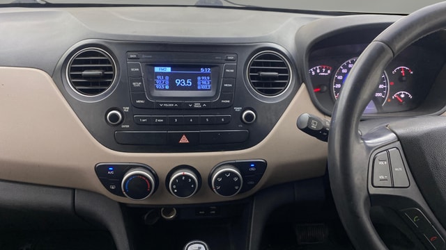 View Hyundai Grand i10 Image 17 Used Hyundai Grand i10 Image 17