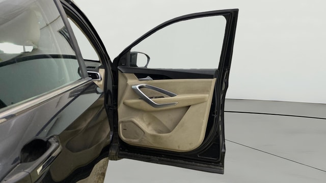 View MG Hector Image 48 Used MG Hector Image 48